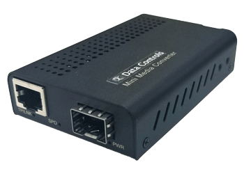 手のひらサイズの10M～10G超小型コンバータ:MMCシリーズ